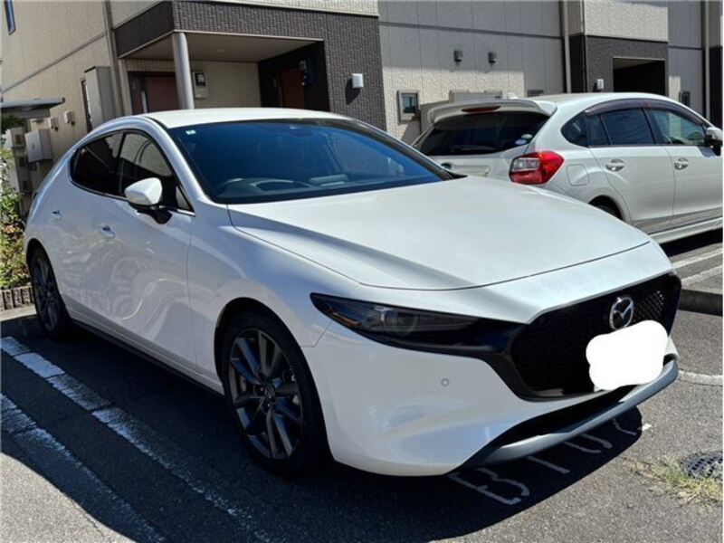 MAZDA3