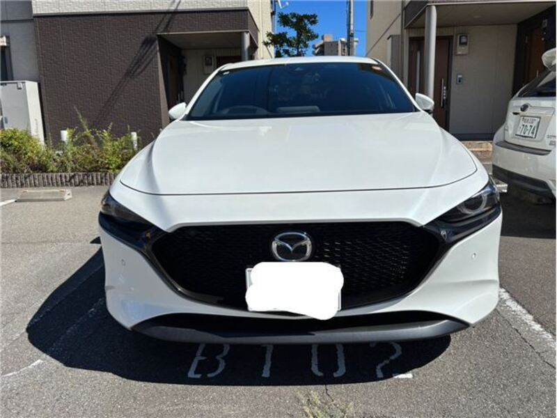 MAZDA3