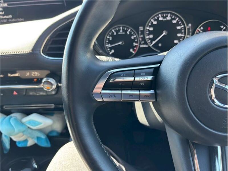 MAZDA3
