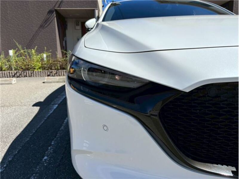 MAZDA3