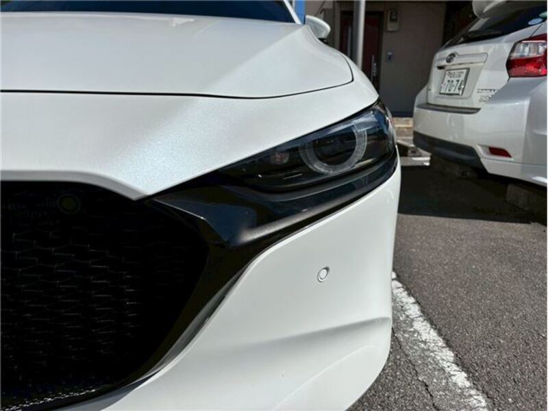 MAZDA3