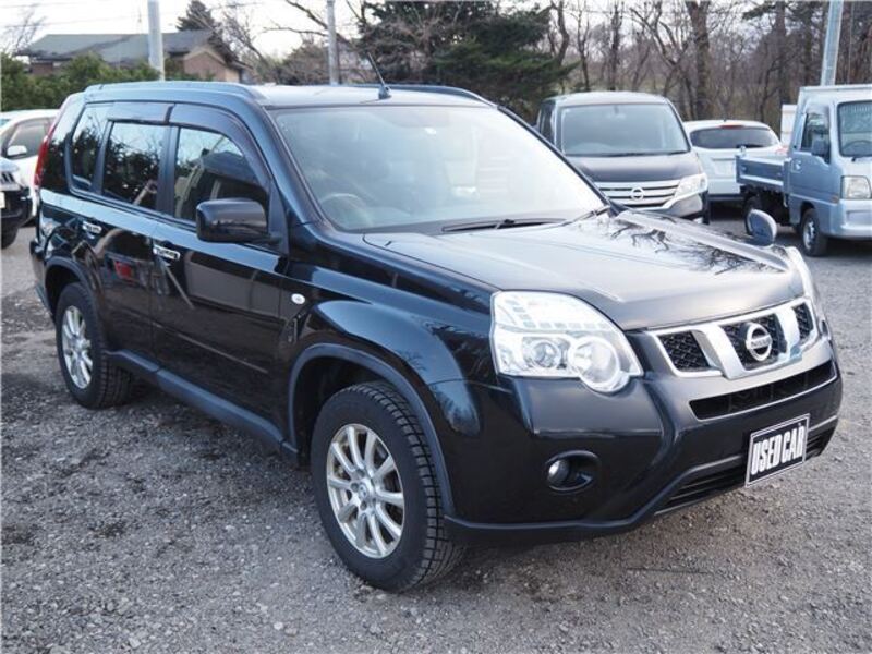 X-TRAIL