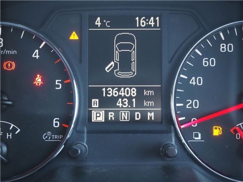 X-TRAIL