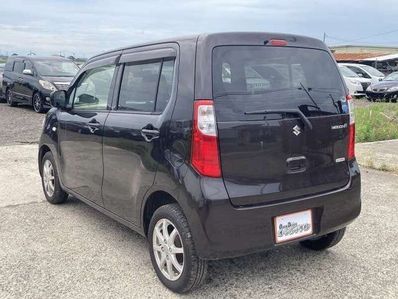 WAGON R