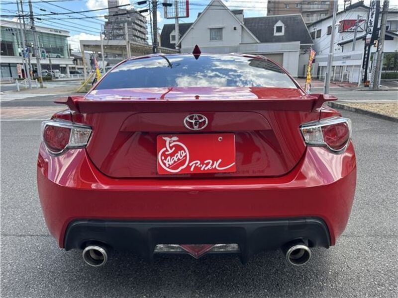86