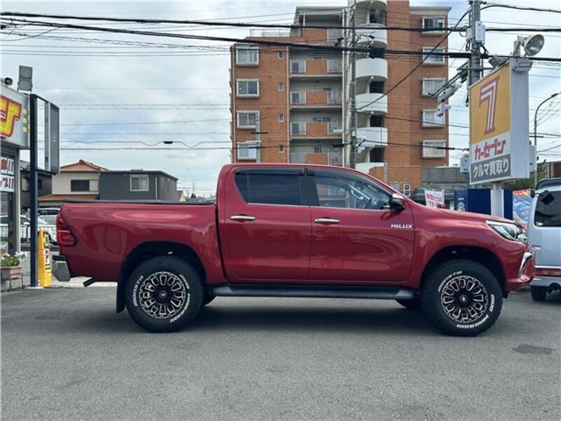 HILUX