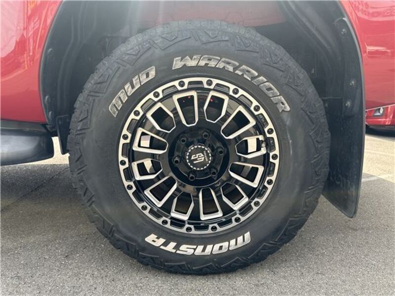 HILUX