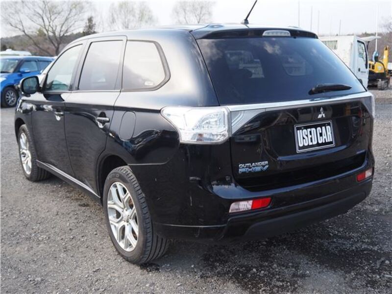 OUTLANDER