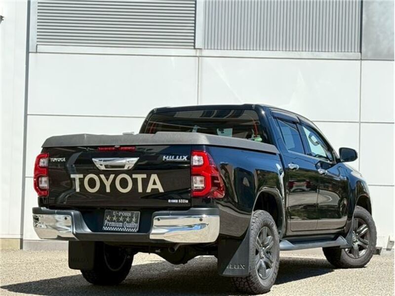 HILUX