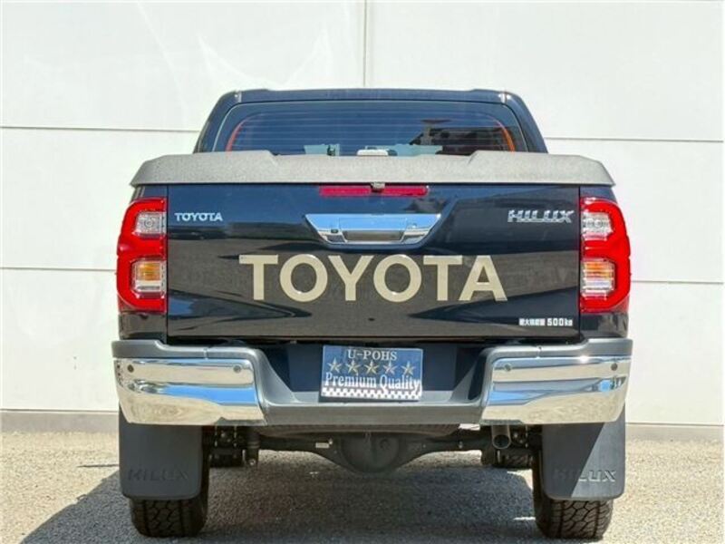 HILUX