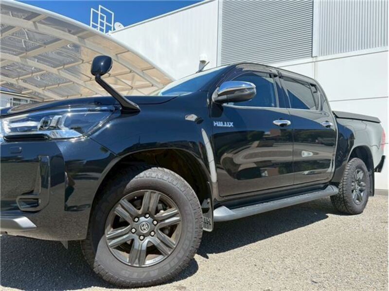 HILUX