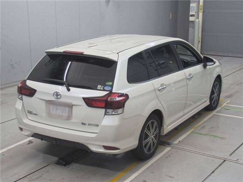 COROLLA FIELDER
