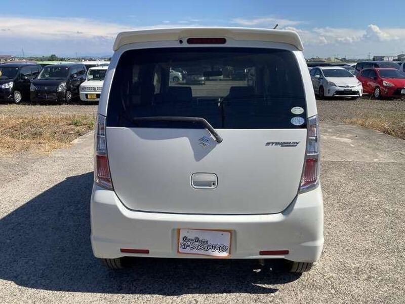 WAGON R