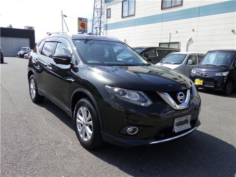 X-TRAIL