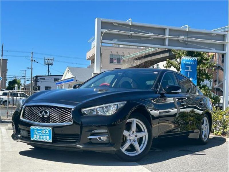 NISSAN SKYLINE