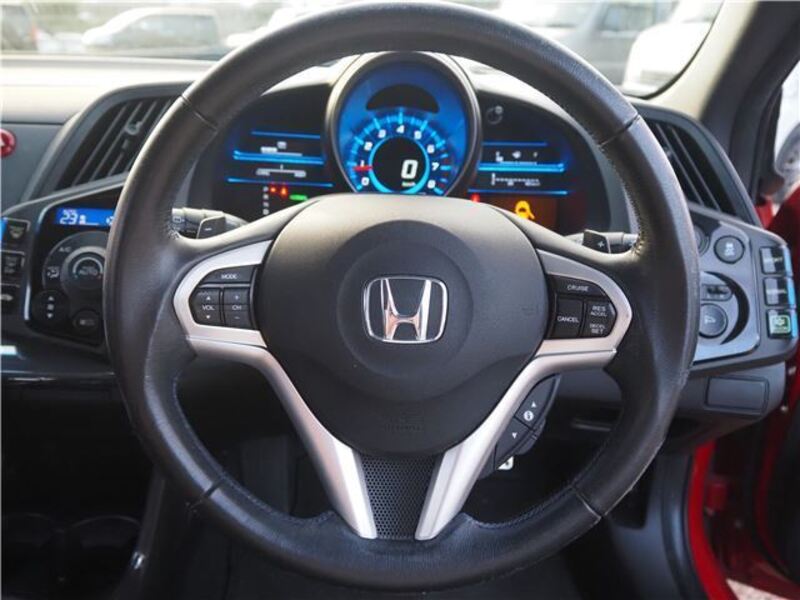 CR-Z