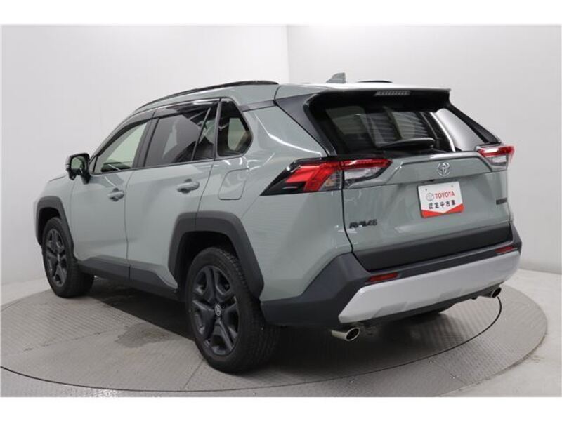 RAV4