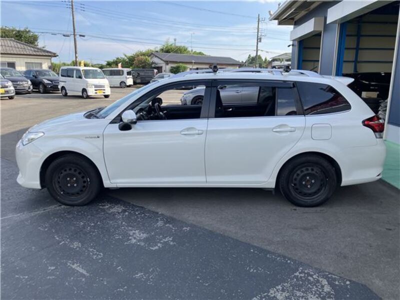 COROLLA FIELDER