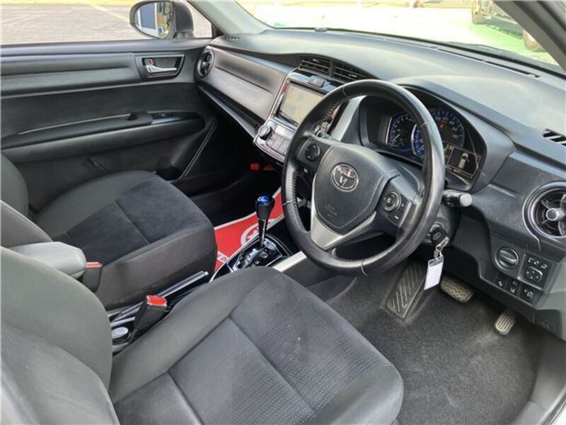 COROLLA FIELDER