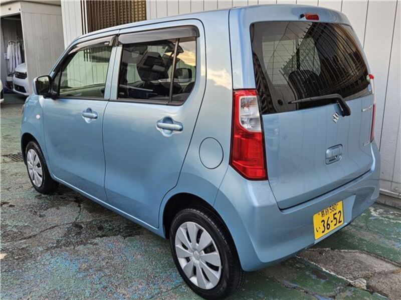 WAGON R