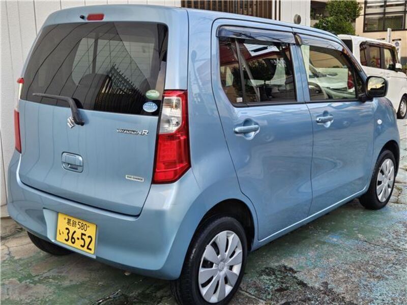 WAGON R