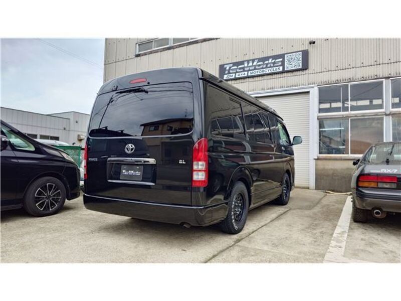 HIACE