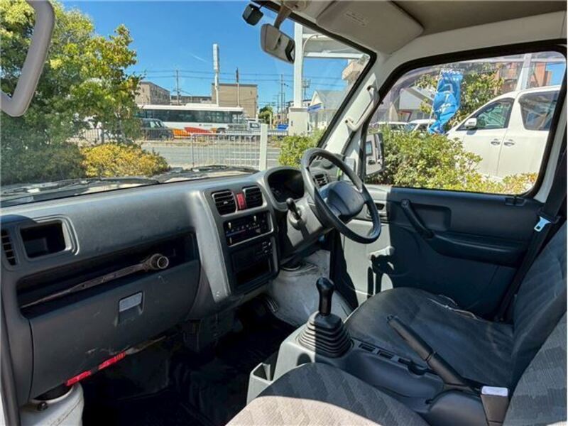 CARRY TRUCK