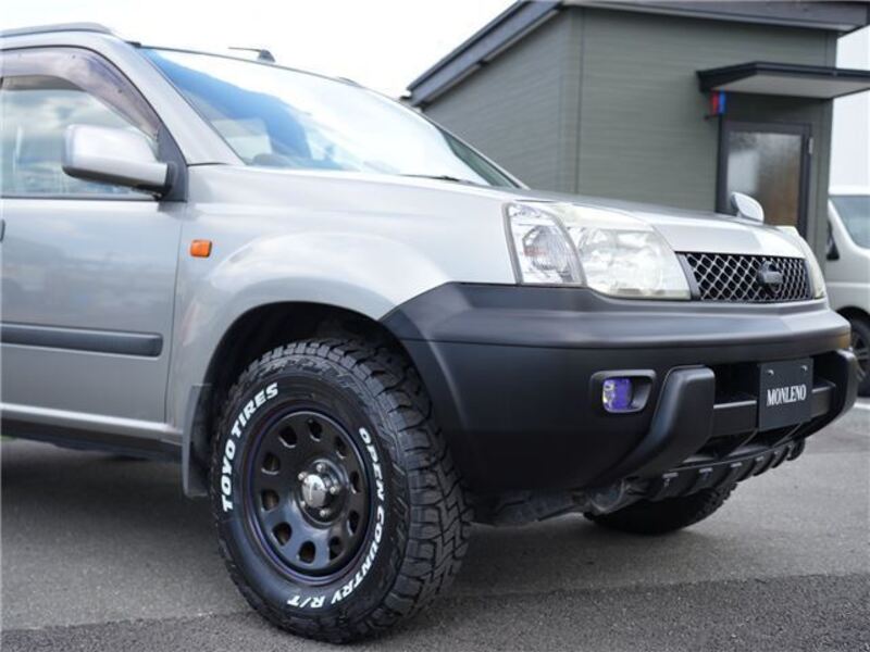 X-TRAIL