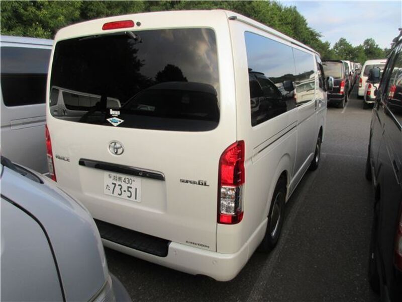 HIACE VAN