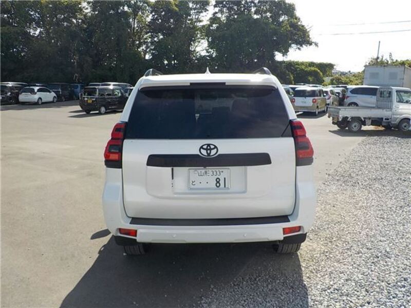 LAND CRUISER PRADO