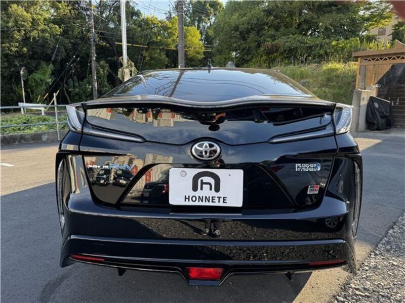 PRIUS PHV