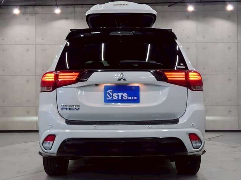 OUTLANDER PHEV