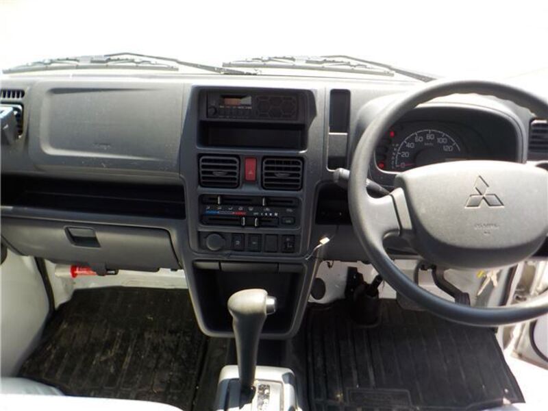 MINICAB TRUCK