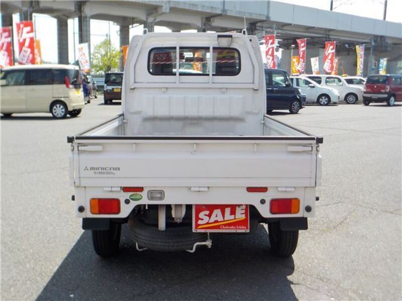 MINICAB TRUCK