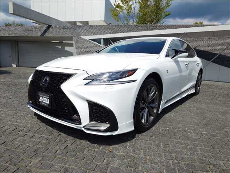 LEXUS LS