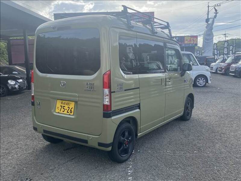 N-VAN