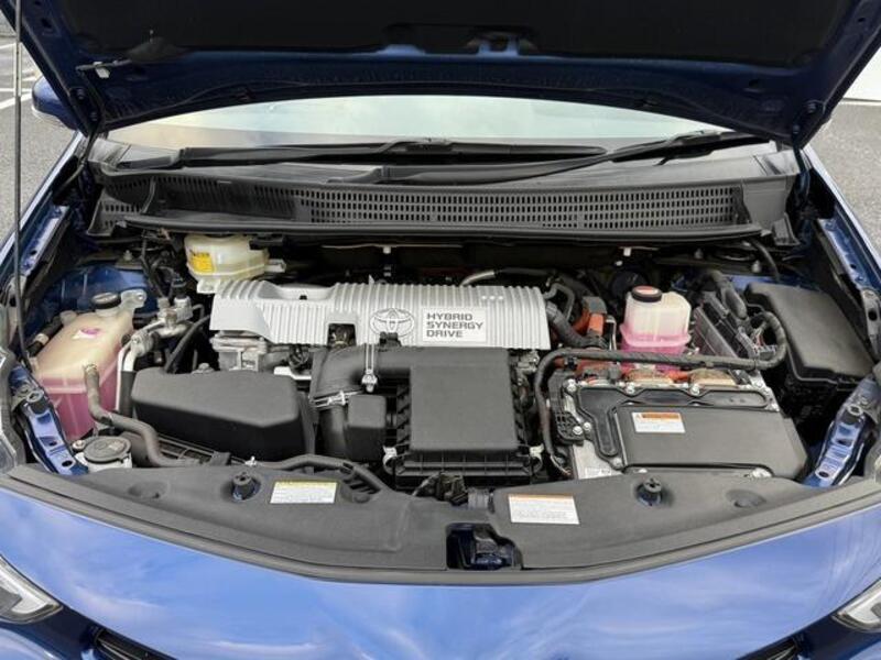 PRIUS ALPHA
