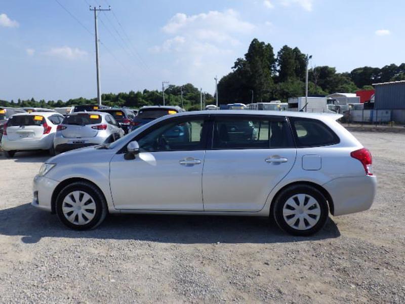 COROLLA FIELDER
