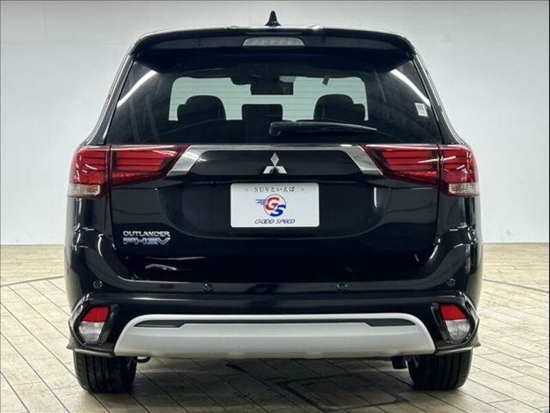 OUTLANDER PHEV