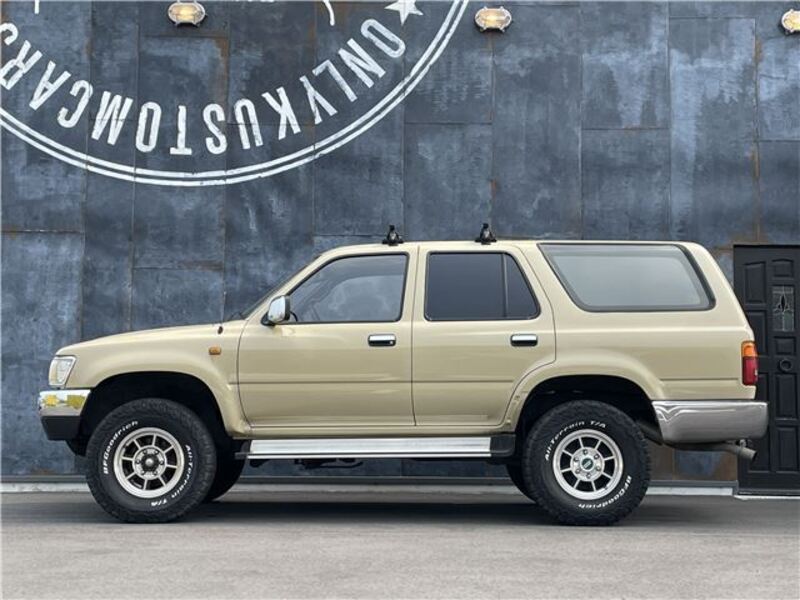 HILUX SURF