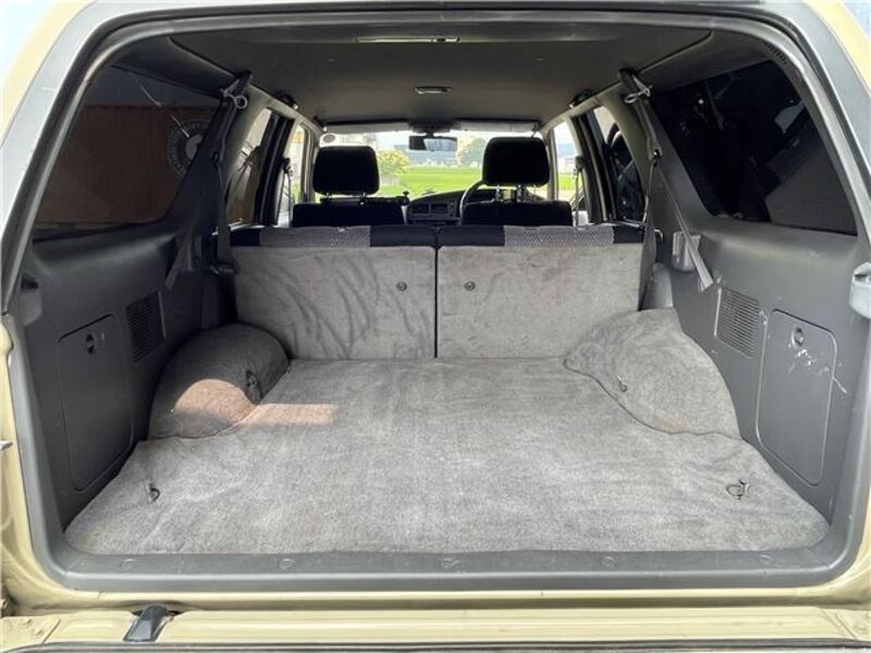 HILUX SURF