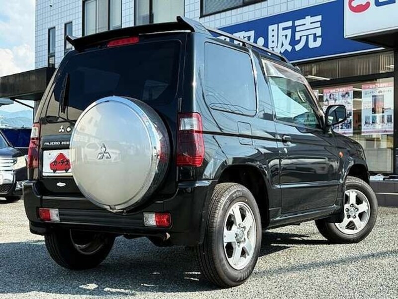 PAJERO MINI