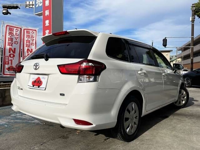 COROLLA FIELDER