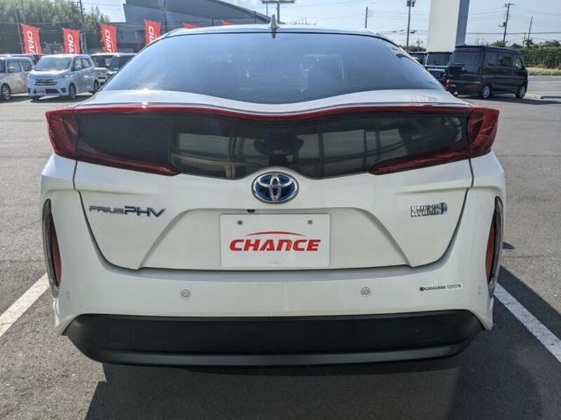 PRIUS PHV