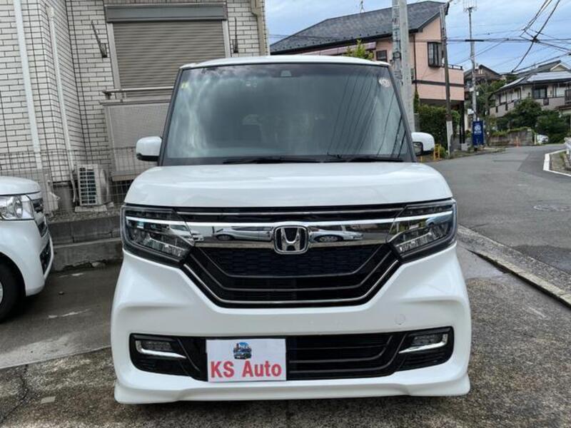 N BOX CUSTOM