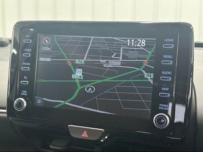 YARIS CROSS