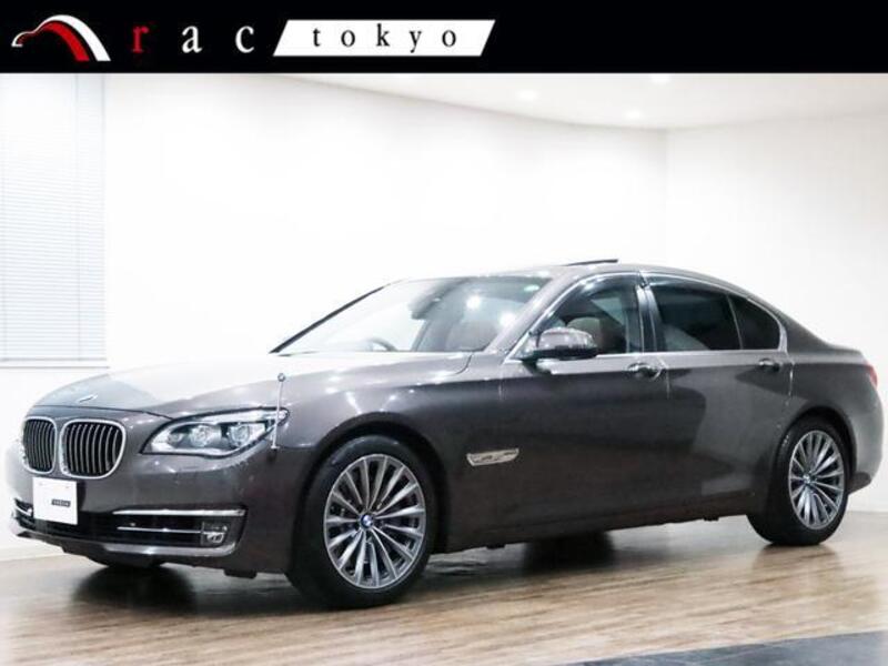 BMW 7 SERIES