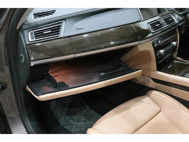 7 SERIES