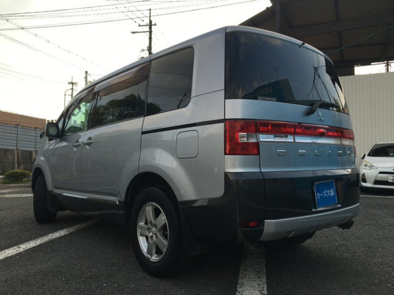 DELICA D5