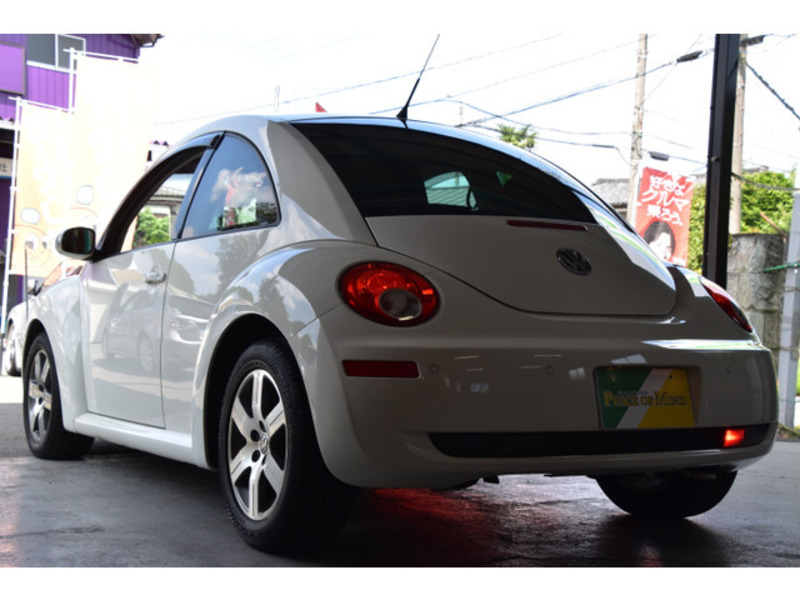 NEW BEETLE